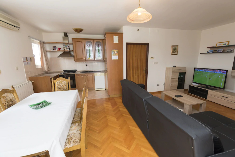 Apartments Svetin