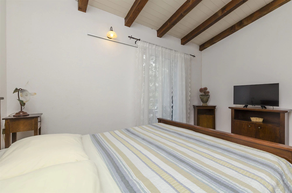 Apartments Uvala