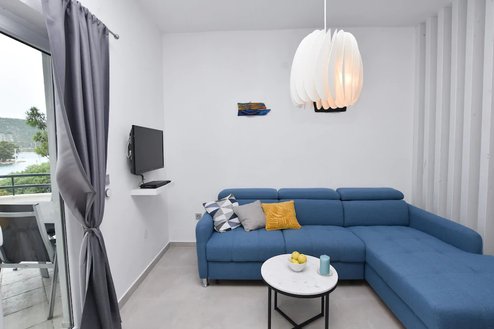 Apartments Uvala