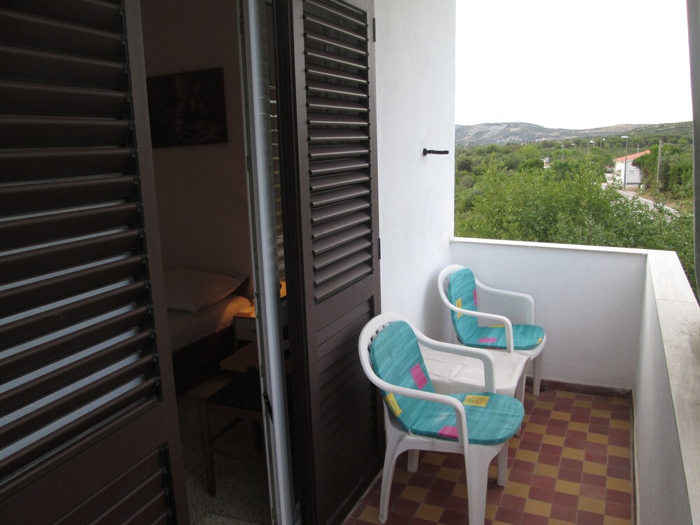 Apartments Villa Velin