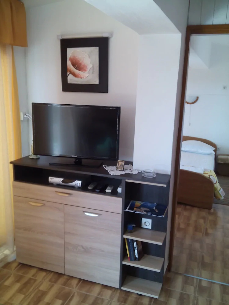Apartments Villa Velin