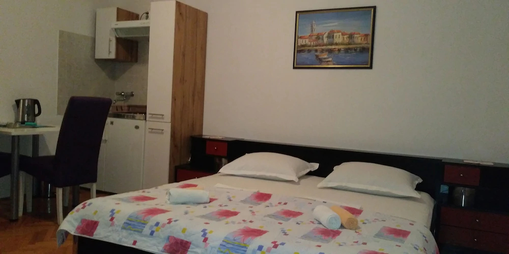 Apartments Villa Velin