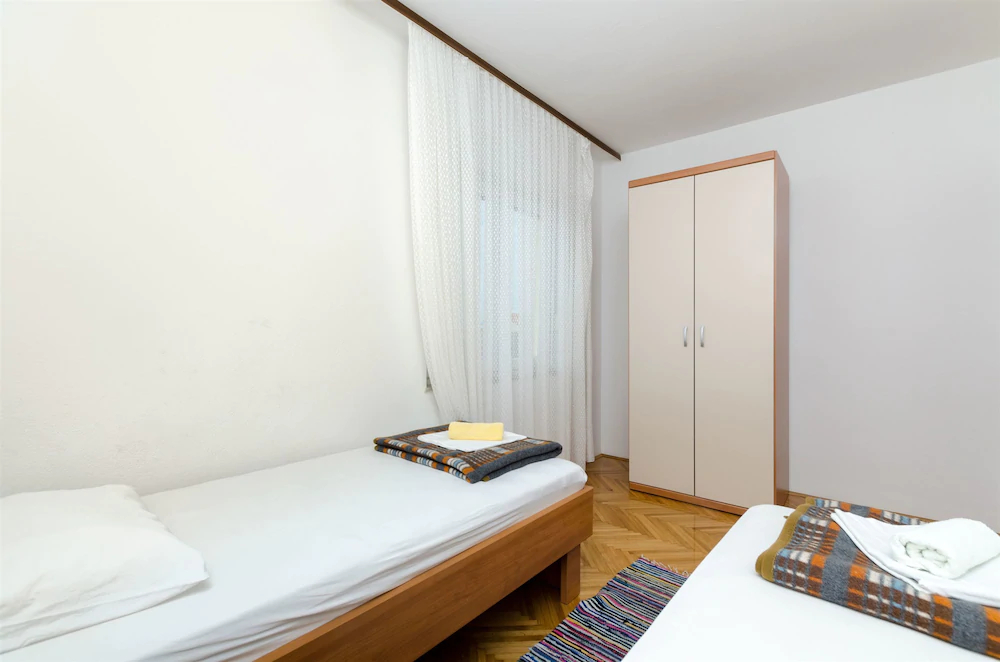 Apartments Zdravka G
