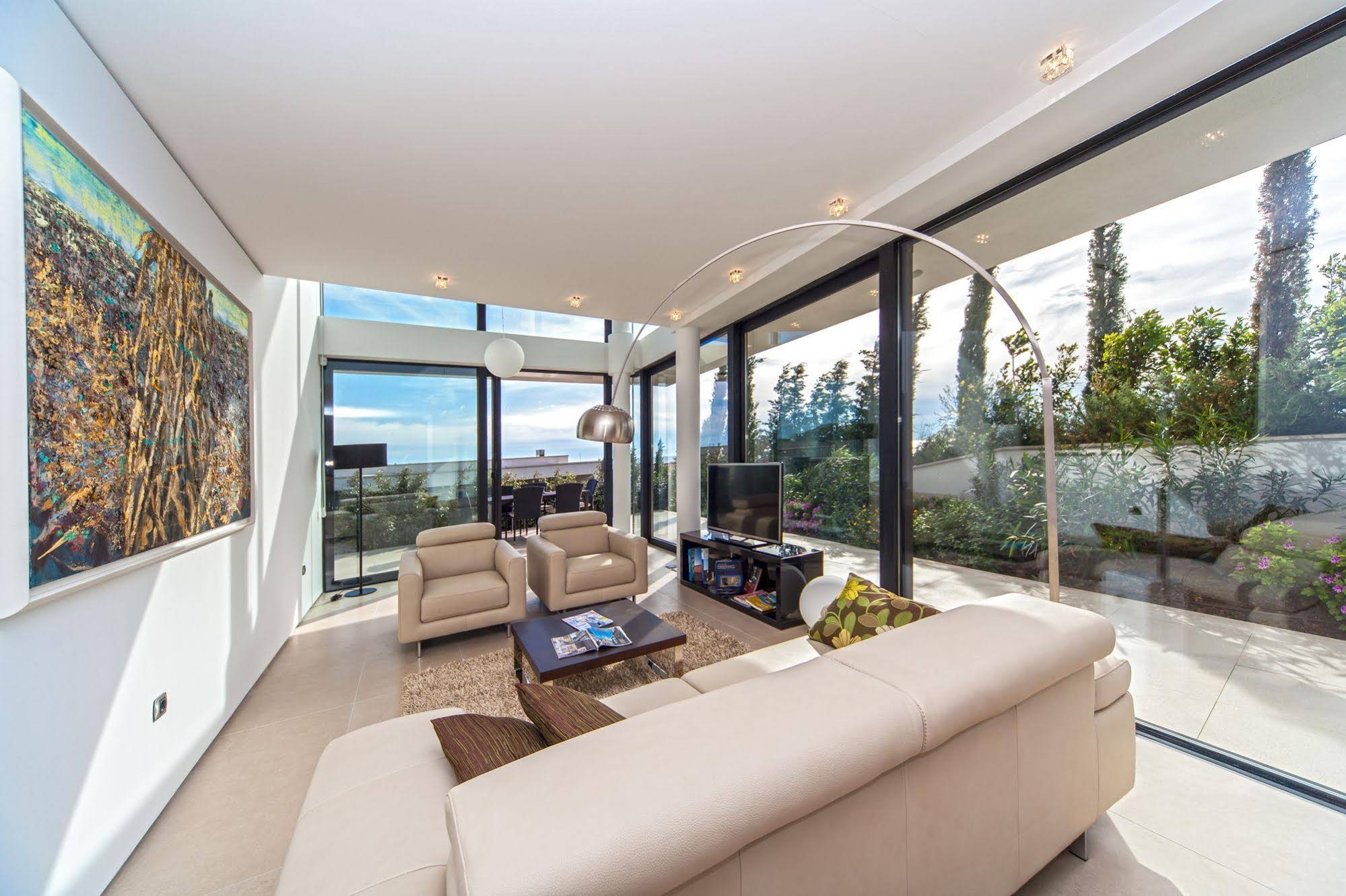 Golden Rays Luxury Villas