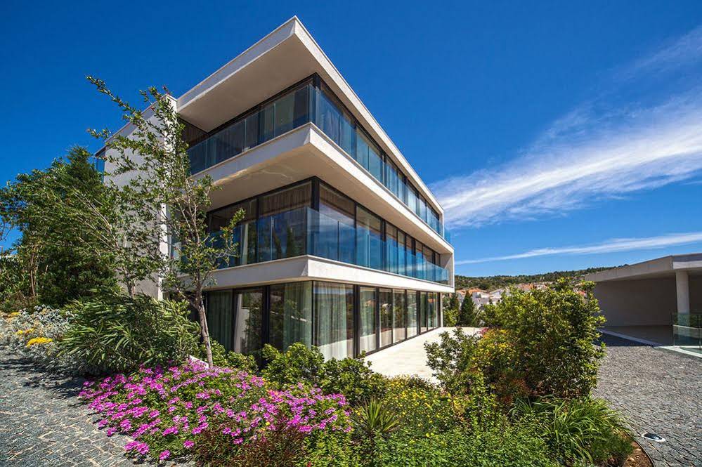 Golden Rays Luxury Villas