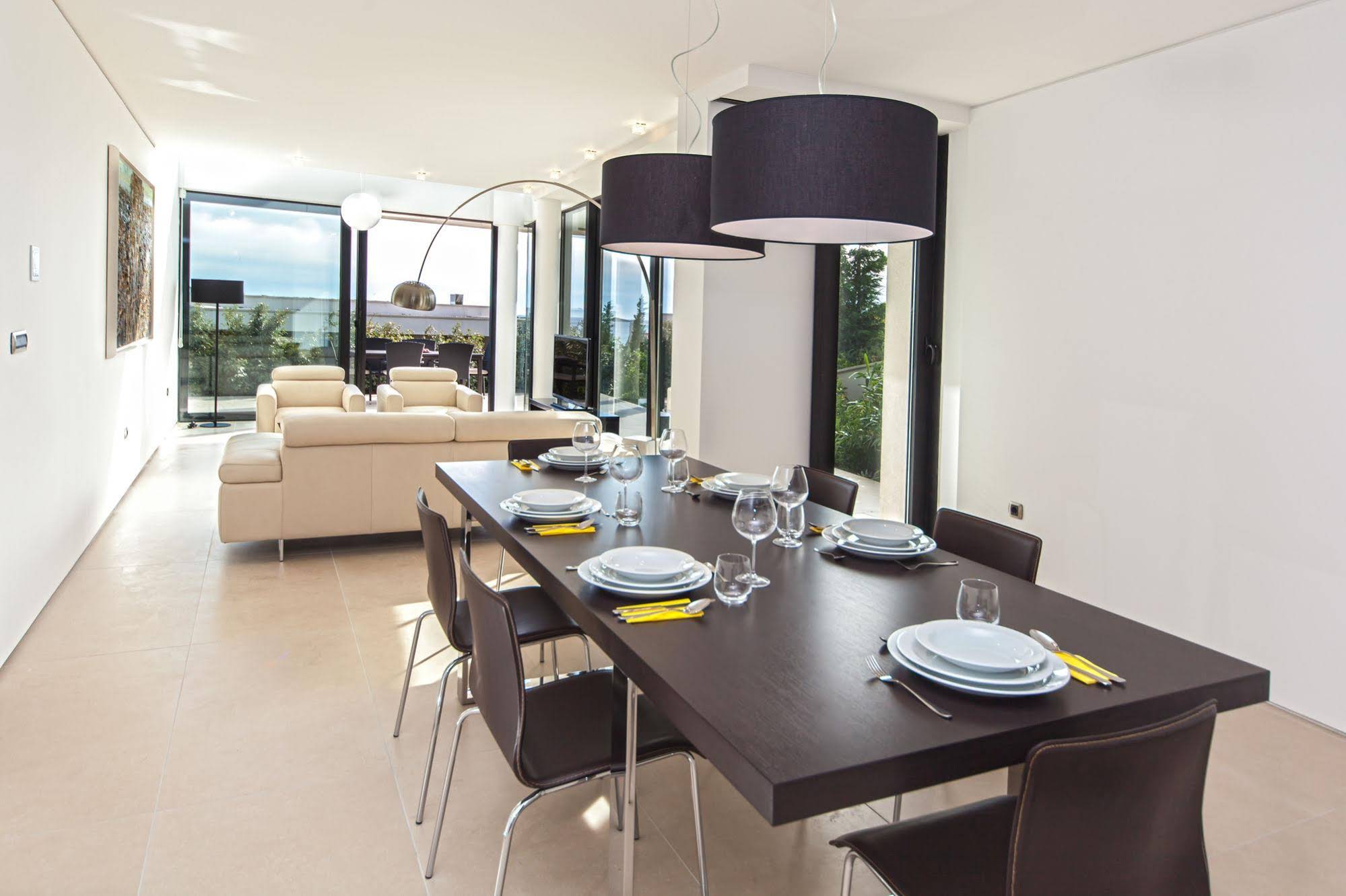 Golden Rays Luxury Villas