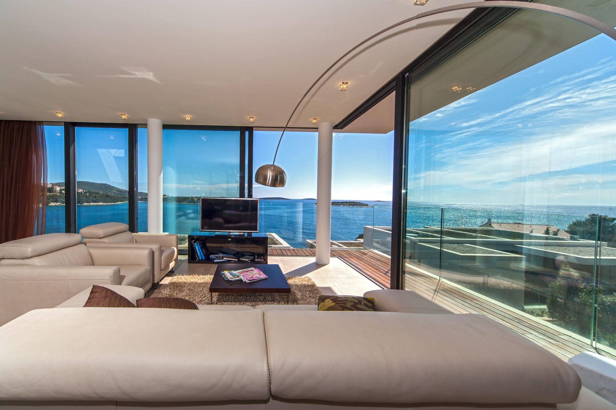 Golden Rays Luxury Villas