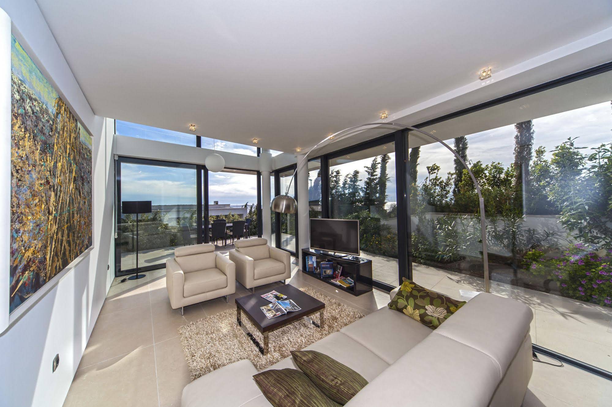 Golden Rays Luxury Villas