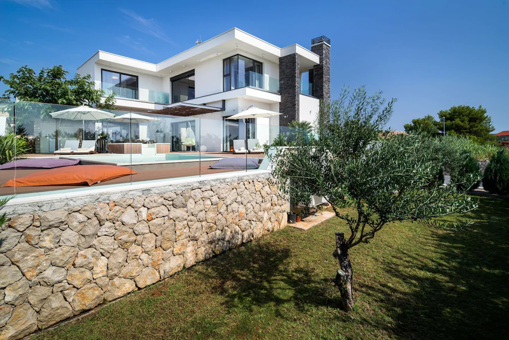 Luxury Villa Golden Eye