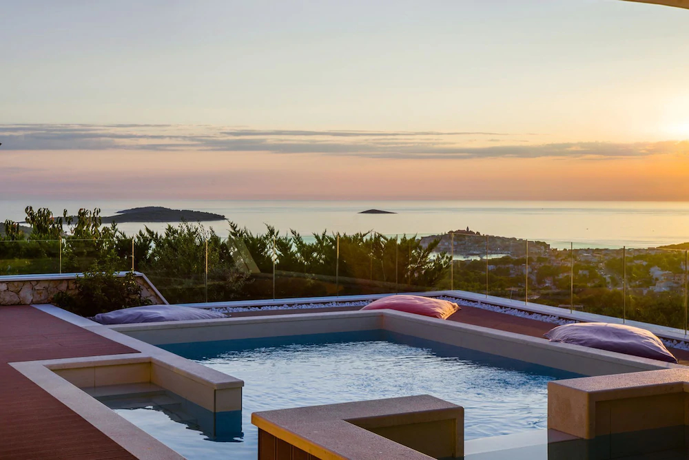 Luxury Villa Golden Eye