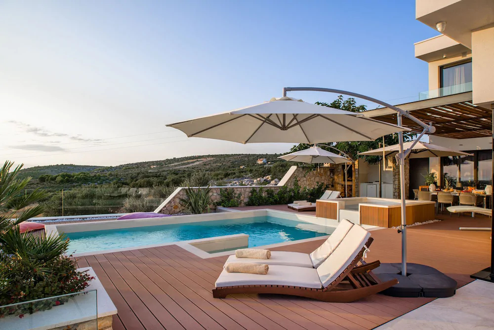 Luxury Villa Golden Eye