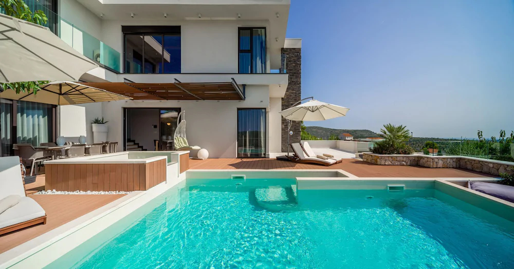 Luxury Villa Golden Eye
