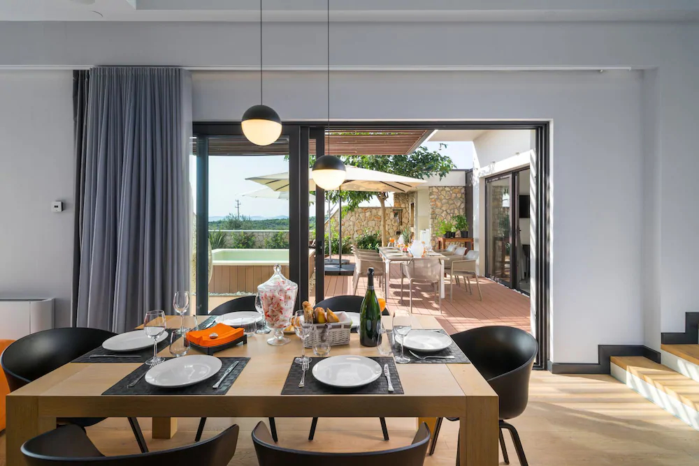 Luxury Villa Golden Eye