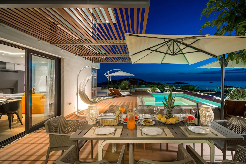 Luxury Villa Golden Eye