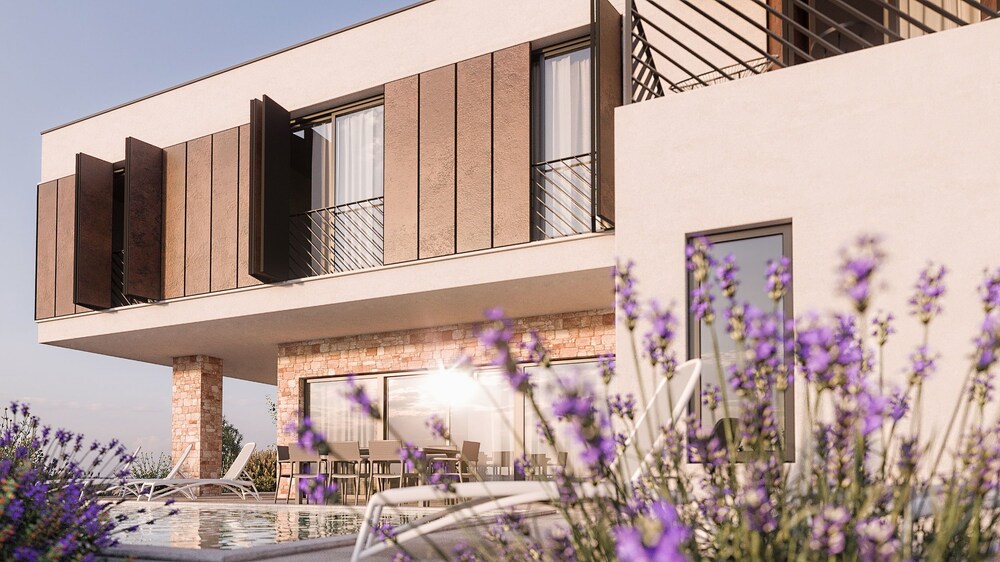 Sun Dance Luxury Villas Resort