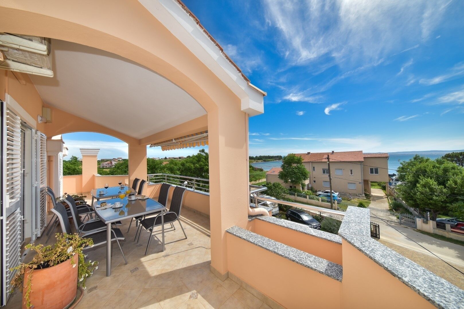Apartments Ani - with pool