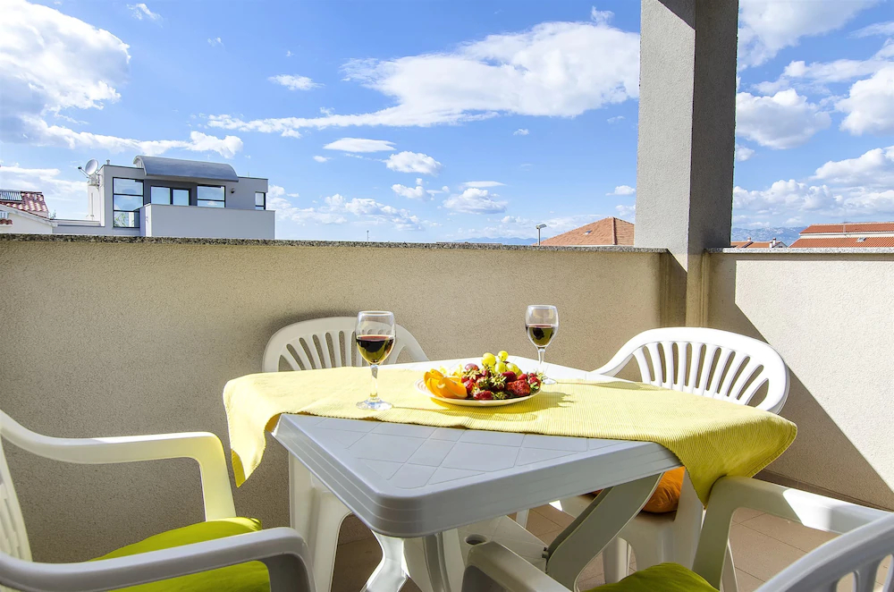 Apartments Glavan