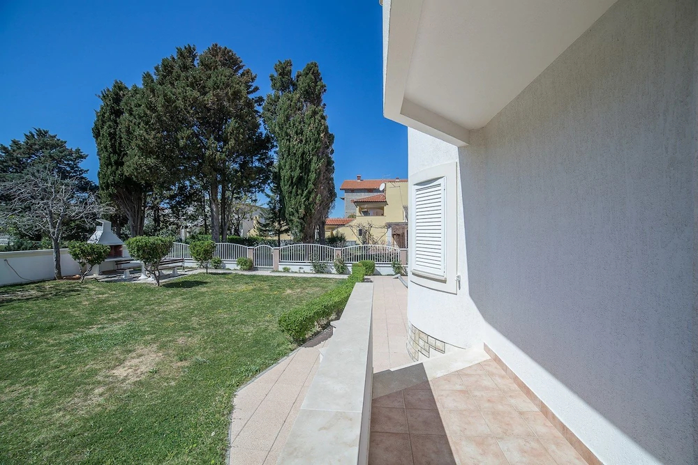 Apartments Klaric Sabunike