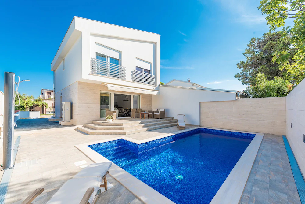 Villa Ema