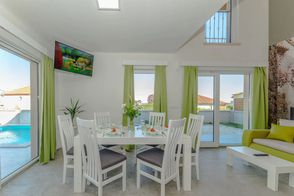 Villa Luscinia