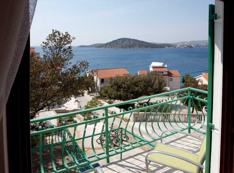Villa Ljubo Razanj
