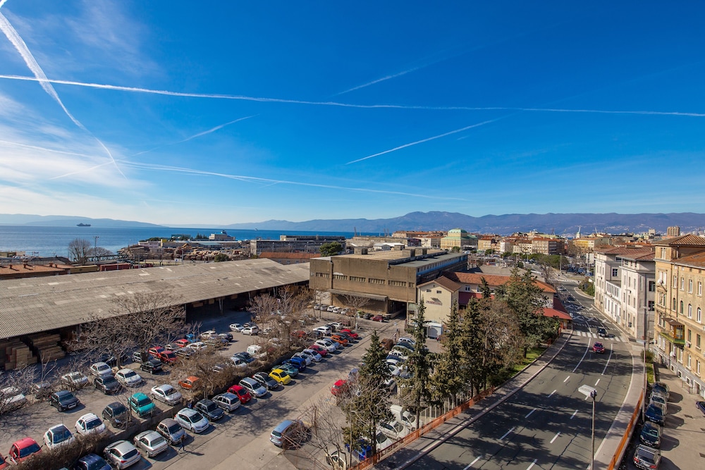 Adriatic Apartments