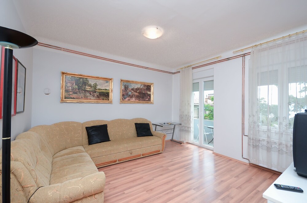 Apartments Andrijana