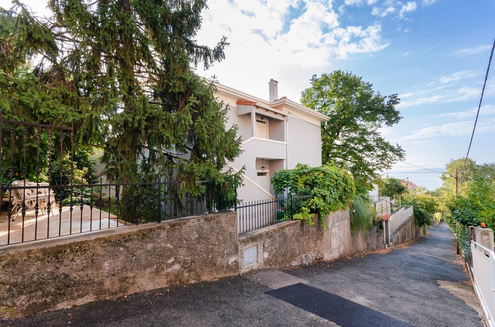 Apartments Andrijana