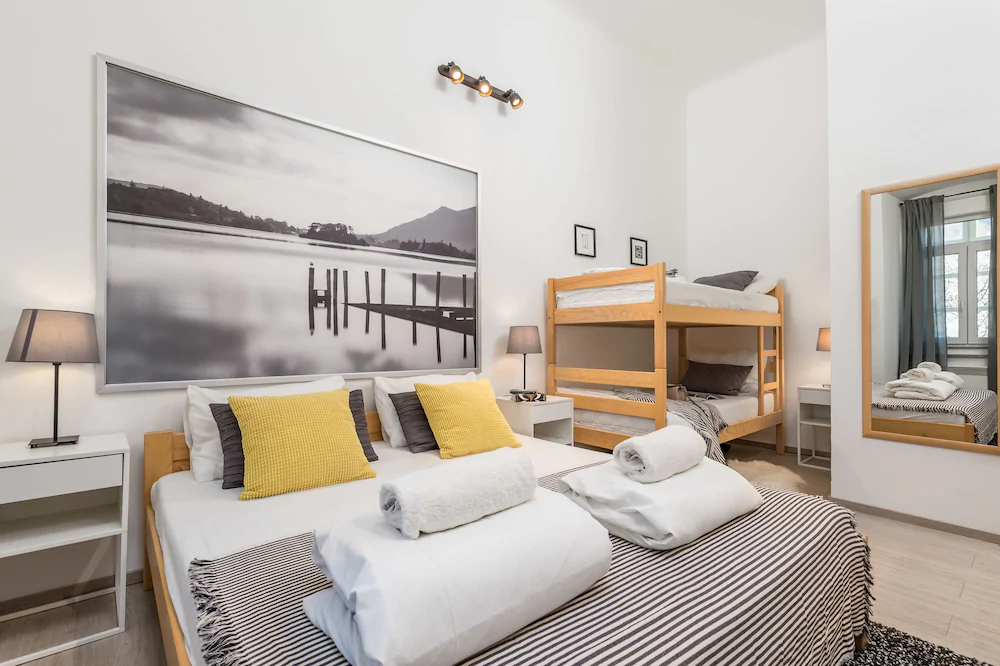 Apartments Molo Longo