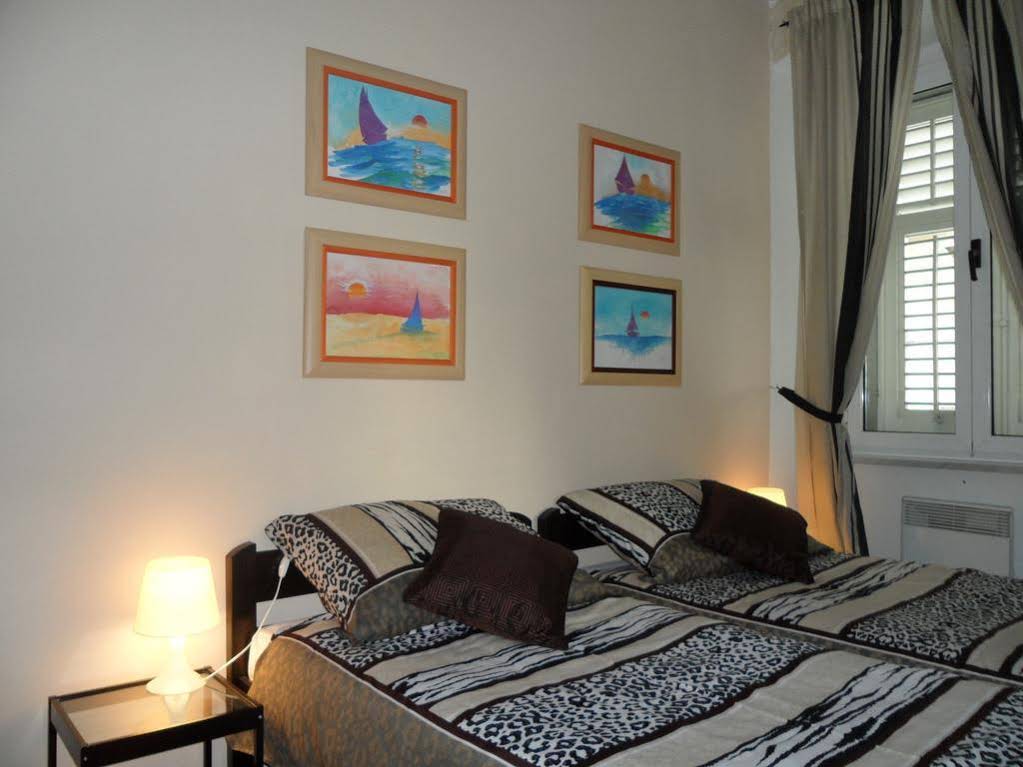 Hostel Morcic Ri