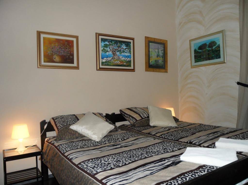 Hostel Morcic Ri