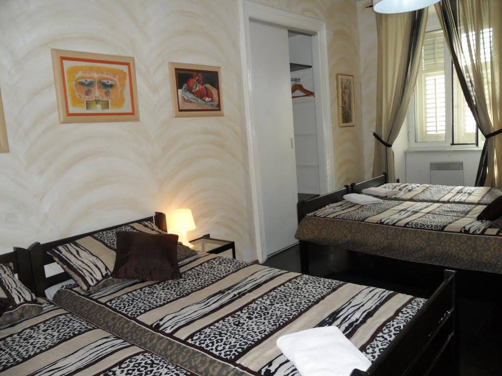 Hostel Morcic Ri