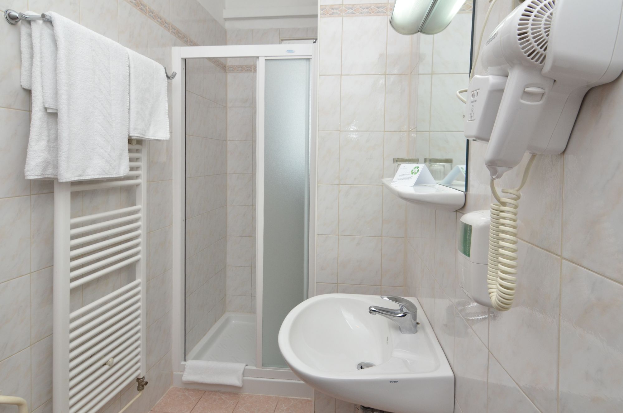 Hotel Neboder