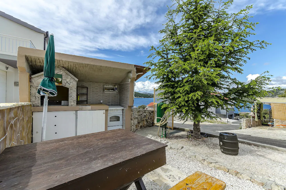Apartment Mezaroca