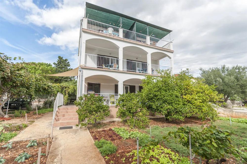 Apartments Adela