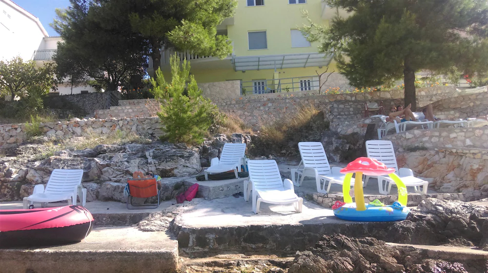 Apartments Antun