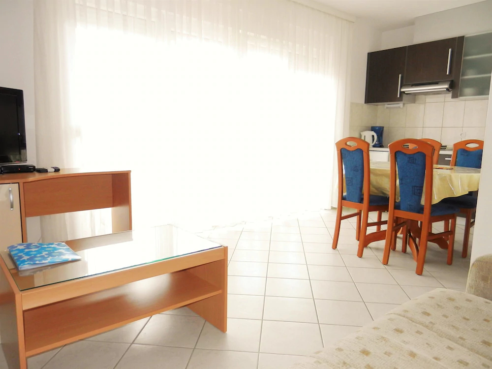 Apartments Aurel