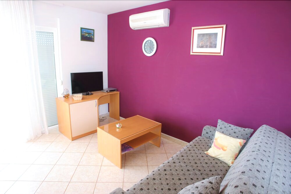 Apartments Aurel