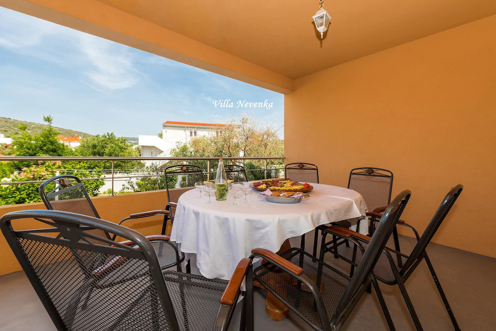 Apartments Babic
