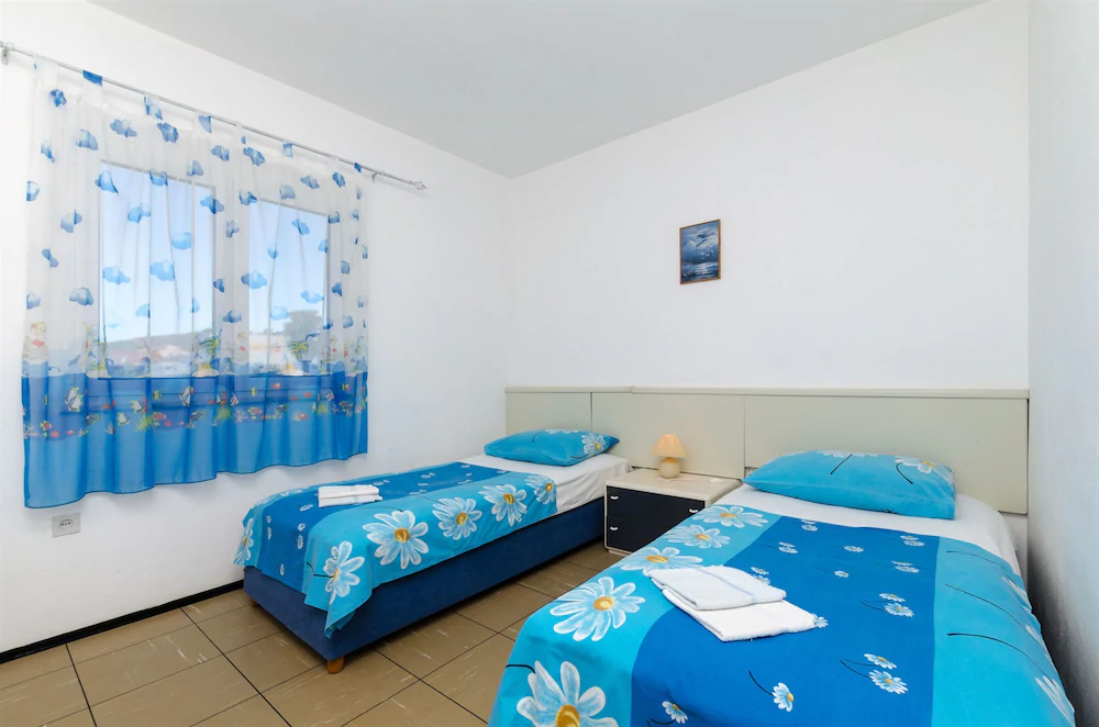 Apartments Hrvatic