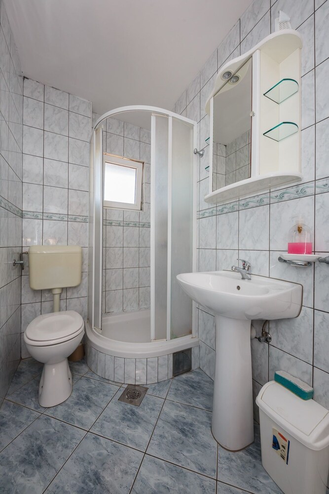 Apartments Ilija