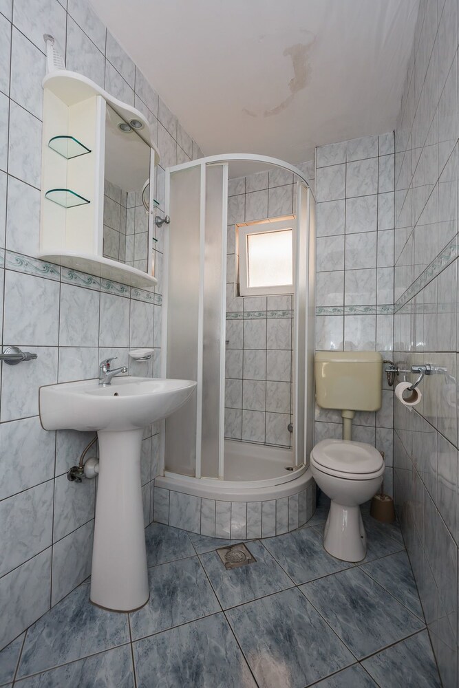 Apartments Ilija
