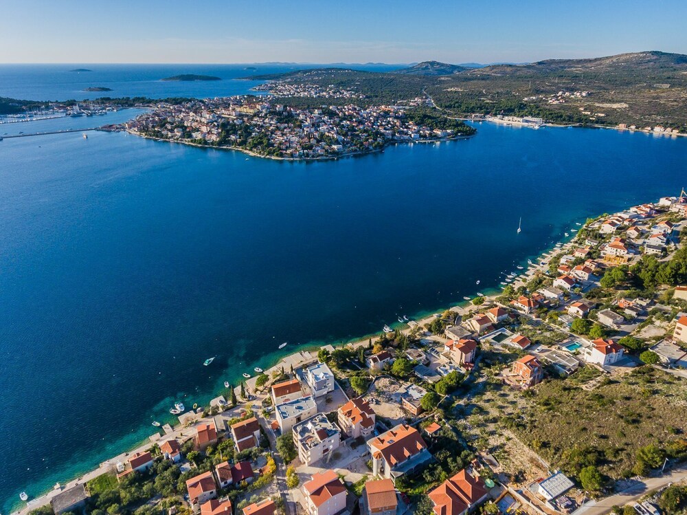 Apartments Ilija