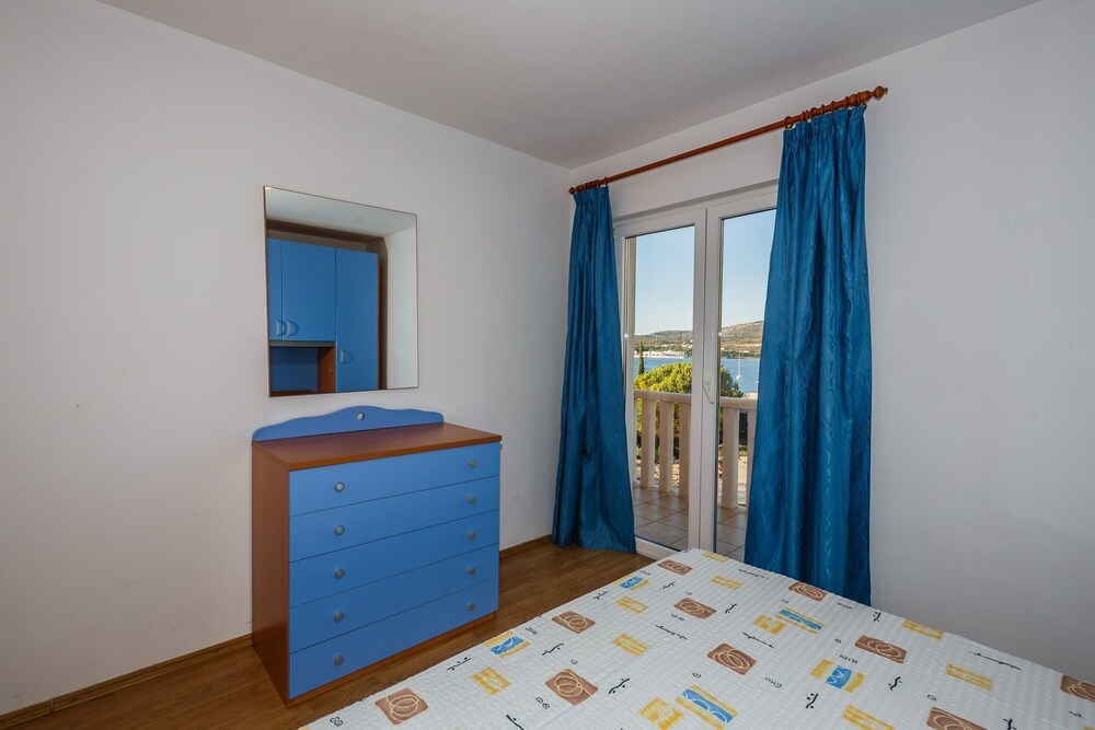Apartments Ilija
