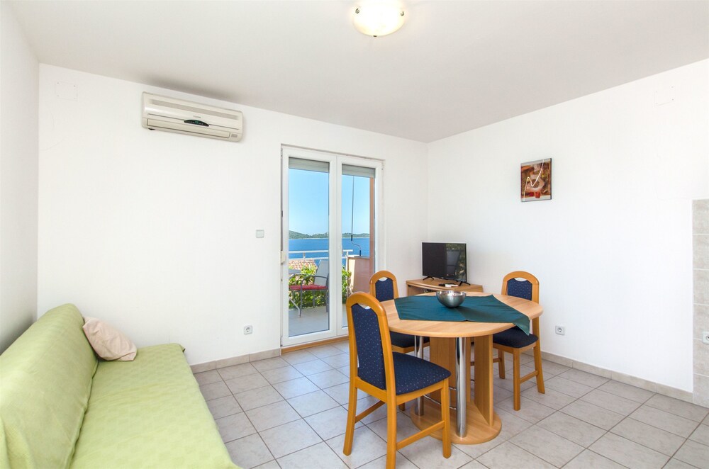 Apartments Ivan