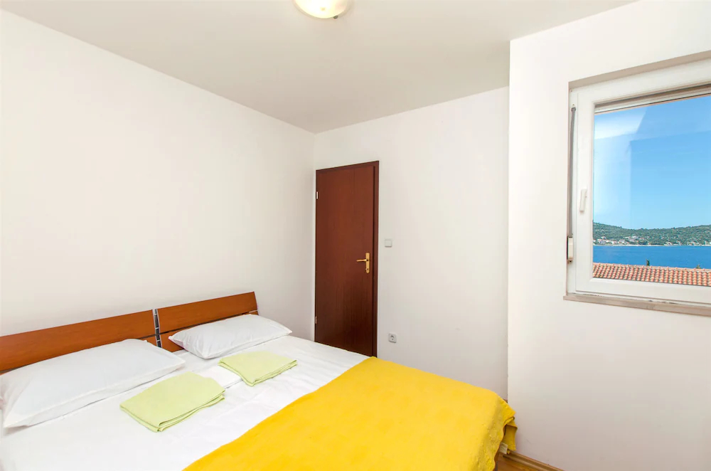 Apartments Ivan