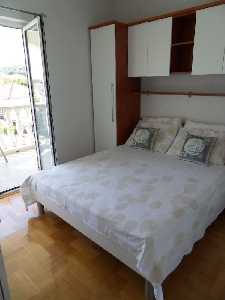 Apartments Jure