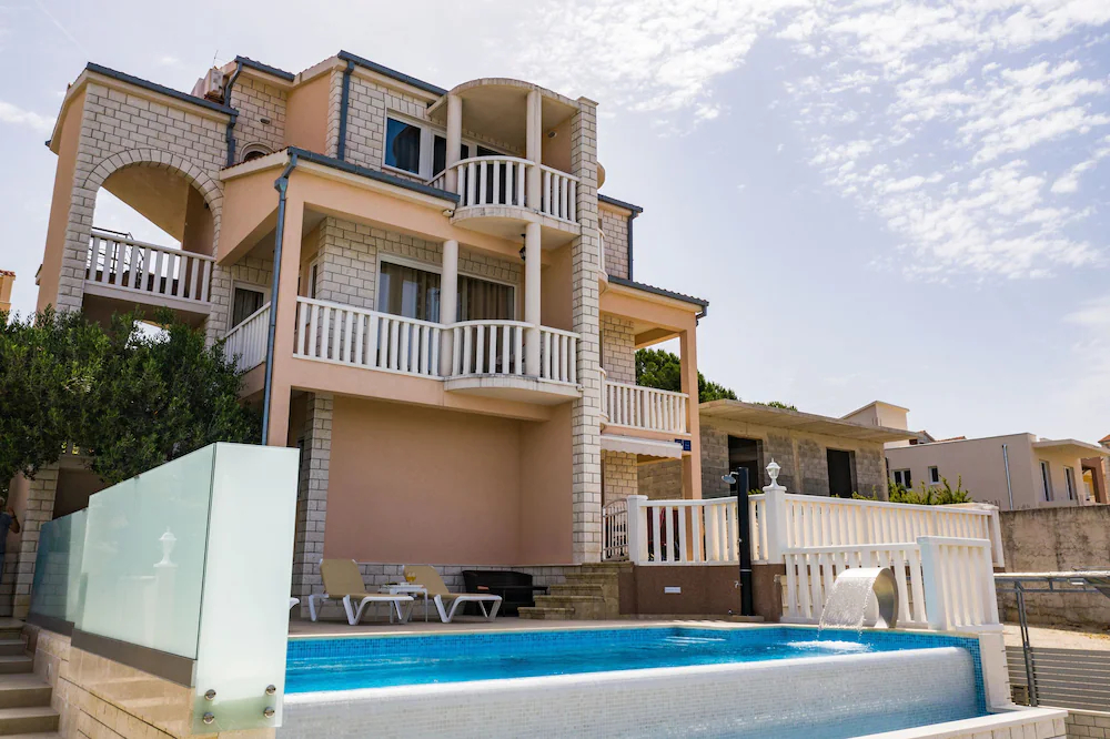 Apartments Ksenija