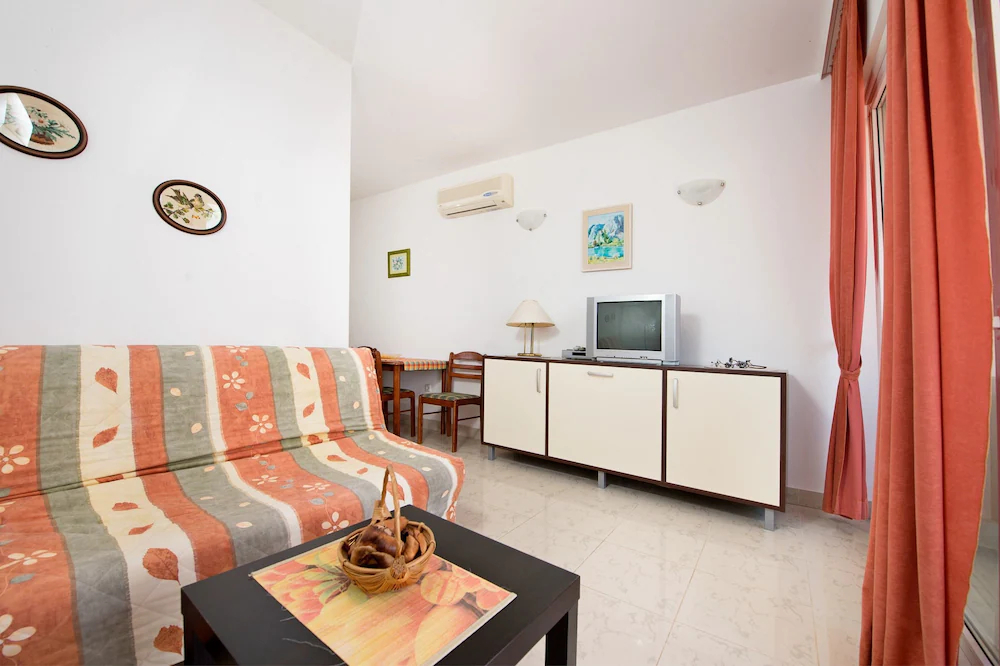 Apartments Ksenija