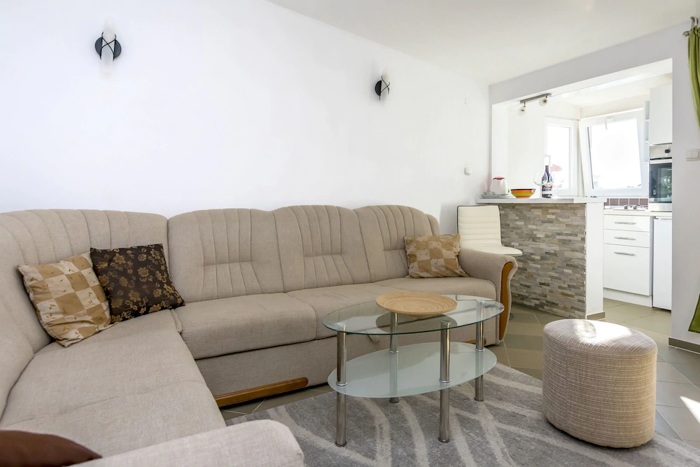 Apartments Lidija